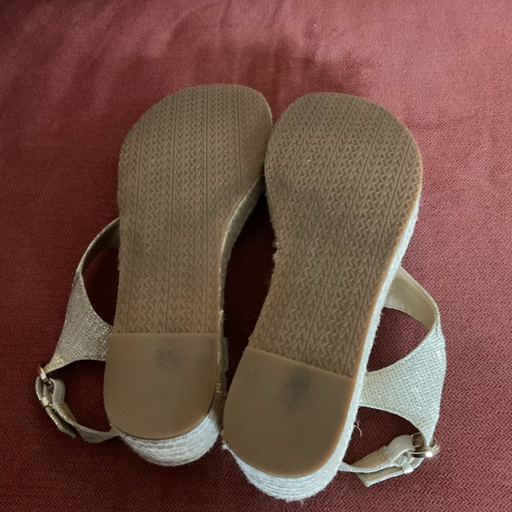 MK sandals - Picture 2 of 4